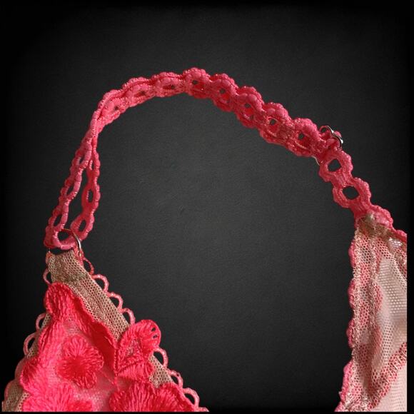 NWT Victoria Secret's Small Dream Angels Cups Lace Floral B-C Cup - Picture 5 of 13